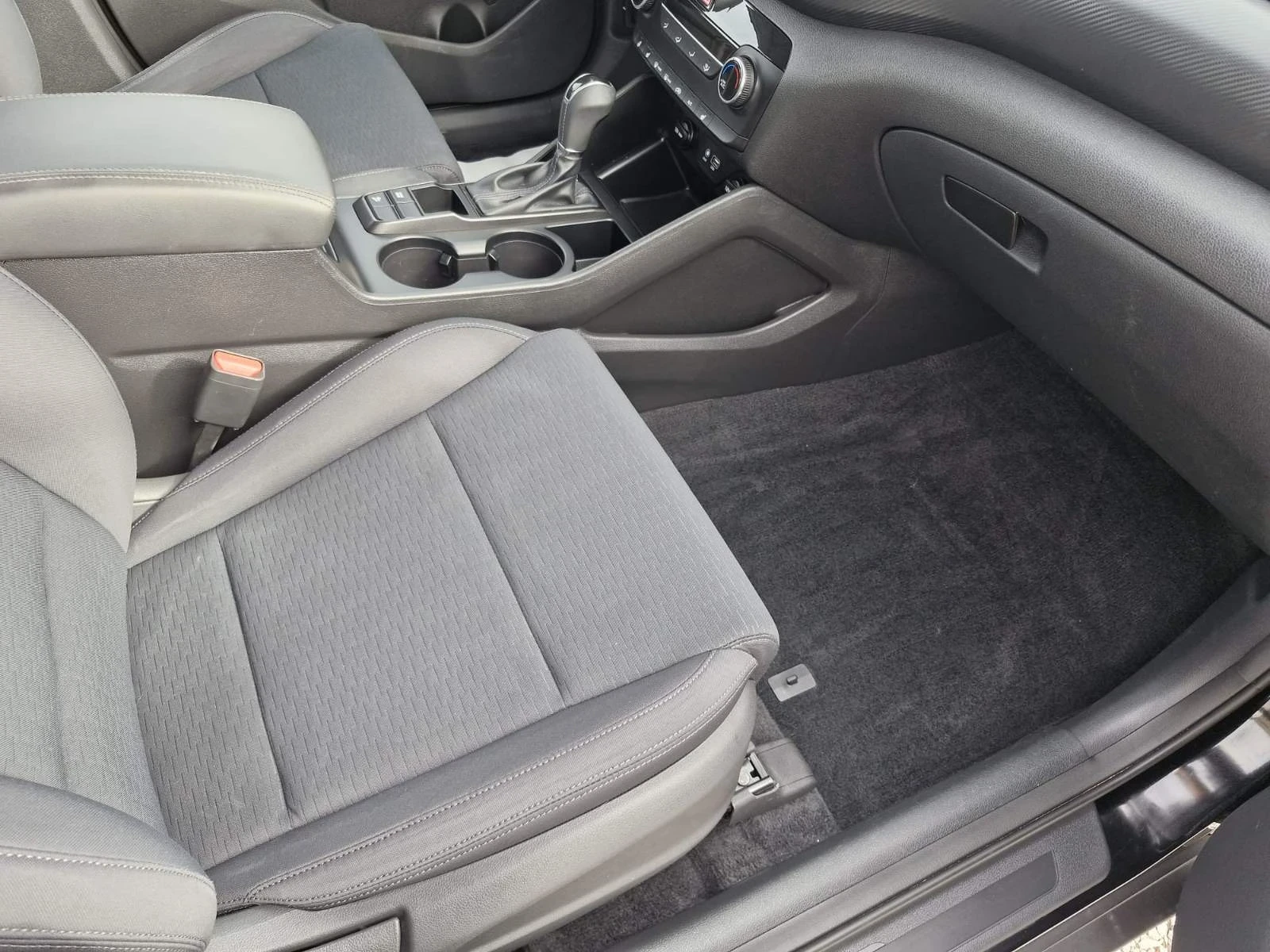 Nissan Qashqai 2.0  | Mobile.bg   12