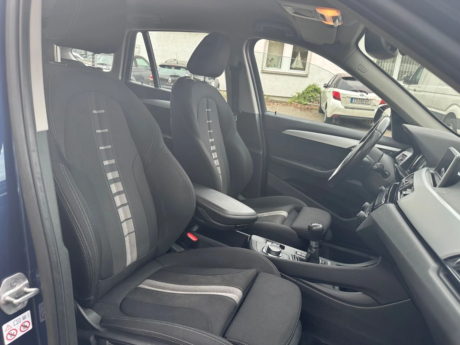 BMW X1 118d/sDRIVE/150HP/ADVANTAGE/NAVI/LED/CAM/KLES/496v | Mobile.bg   11