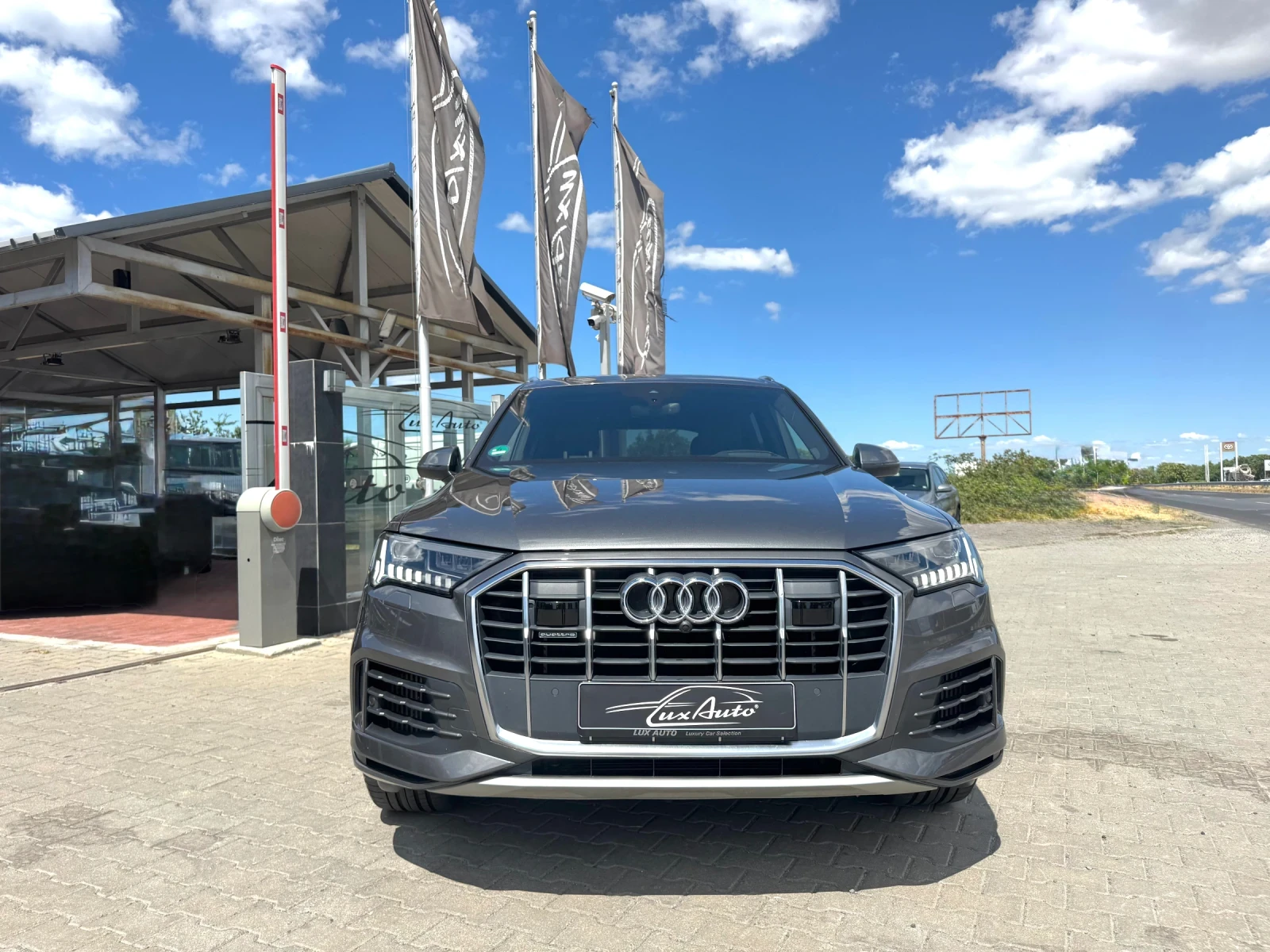 Audi Q7 55TFSIe#MATRIX#ОБДУХВАНЕ#AIRMAT#B&O#DISTR#HEADUP - изображение 3