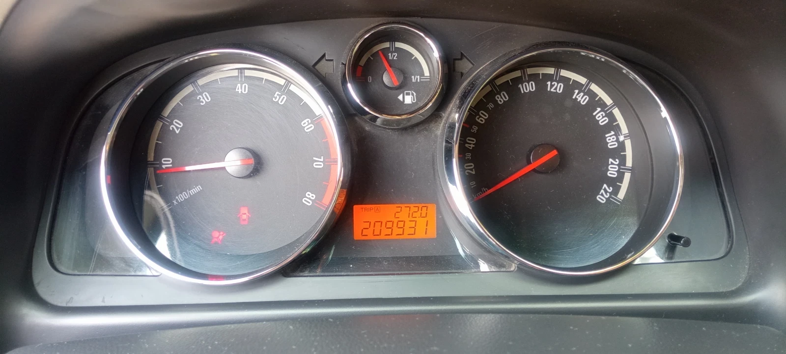 Opel Antara 2.4  -  | Mobile.bg   13