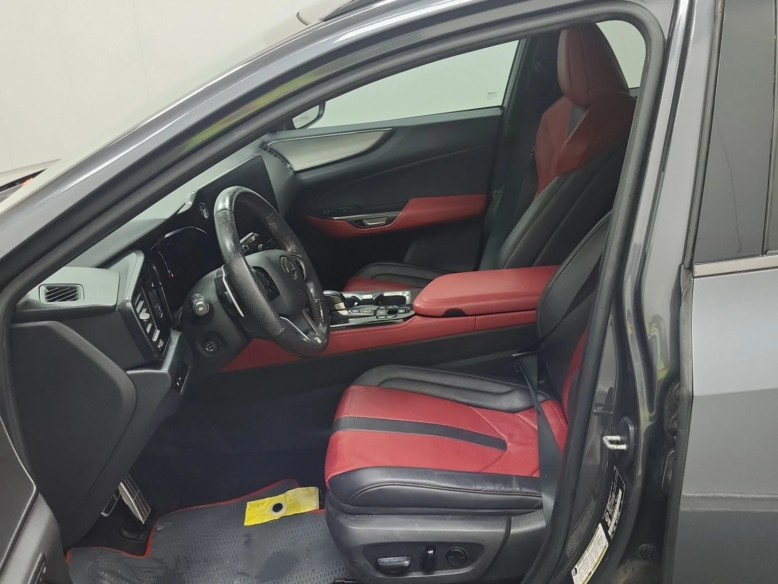 Lexus NX 350 | ЧЕРВЕН САЛОН | ОБДУХВАНЕ | CARFAX |  - изображение 9