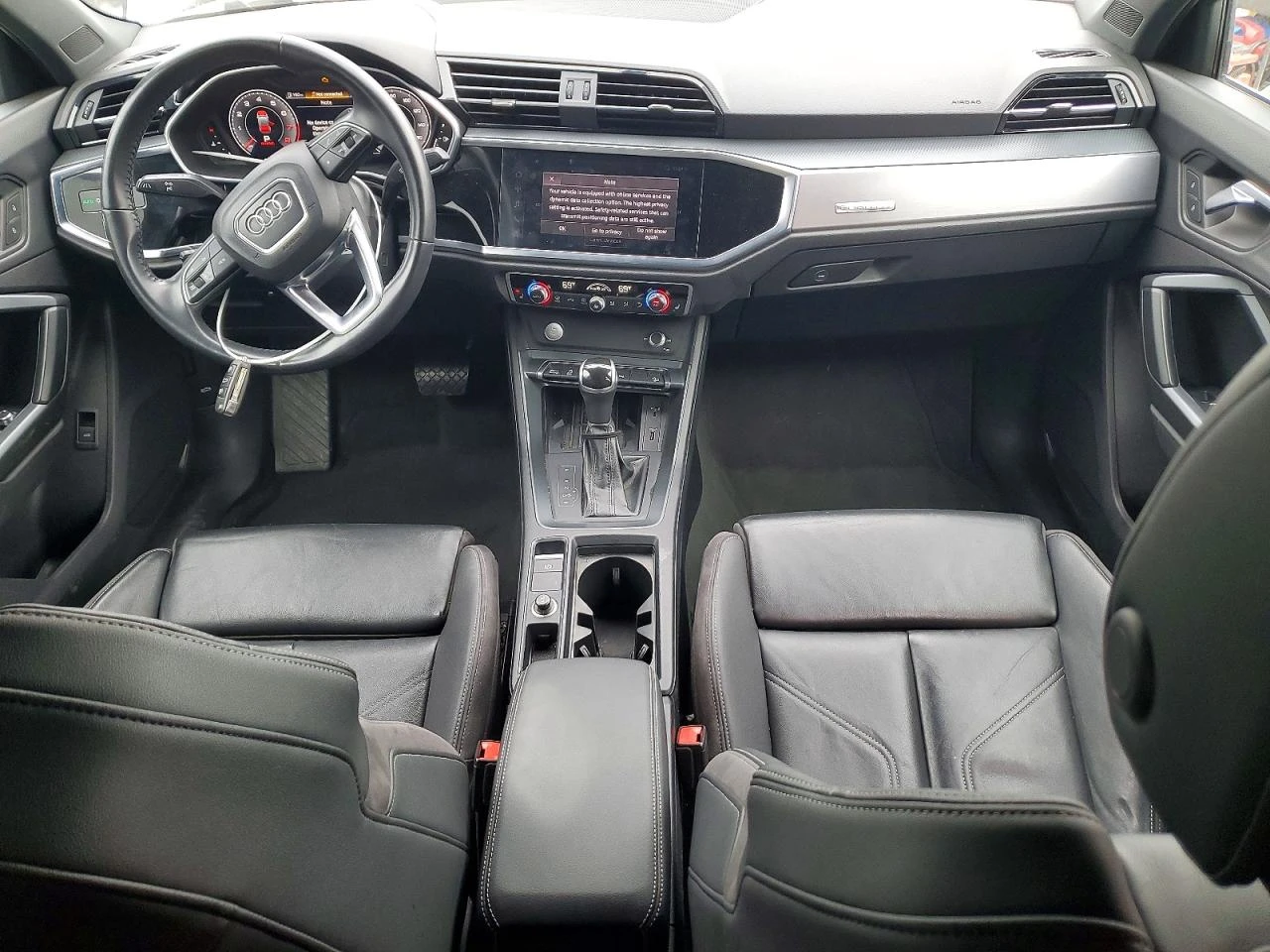 Audi Q3 PREMIUM PLUS S-LINE, снимка 8 - Автомобили и джипове - 53958865