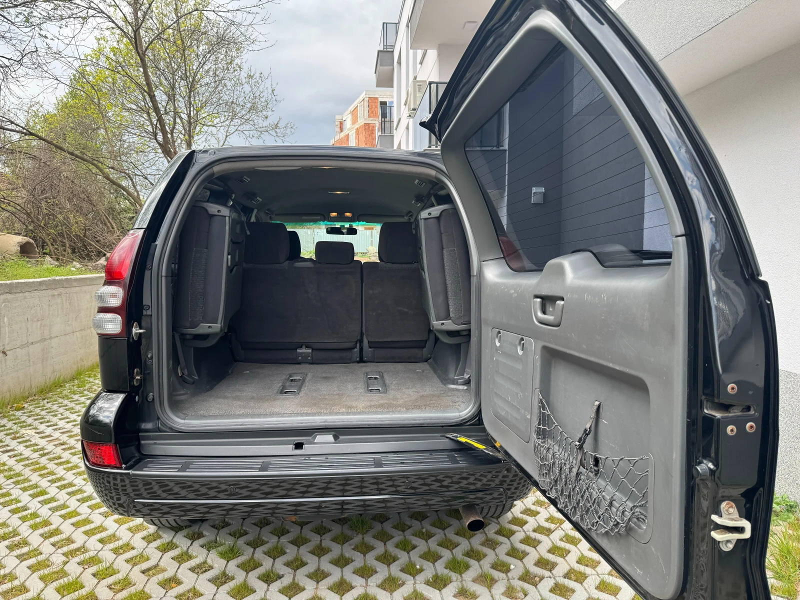 Toyota Land cruiser, снимка 10 - Автомобили и джипове - 54237873