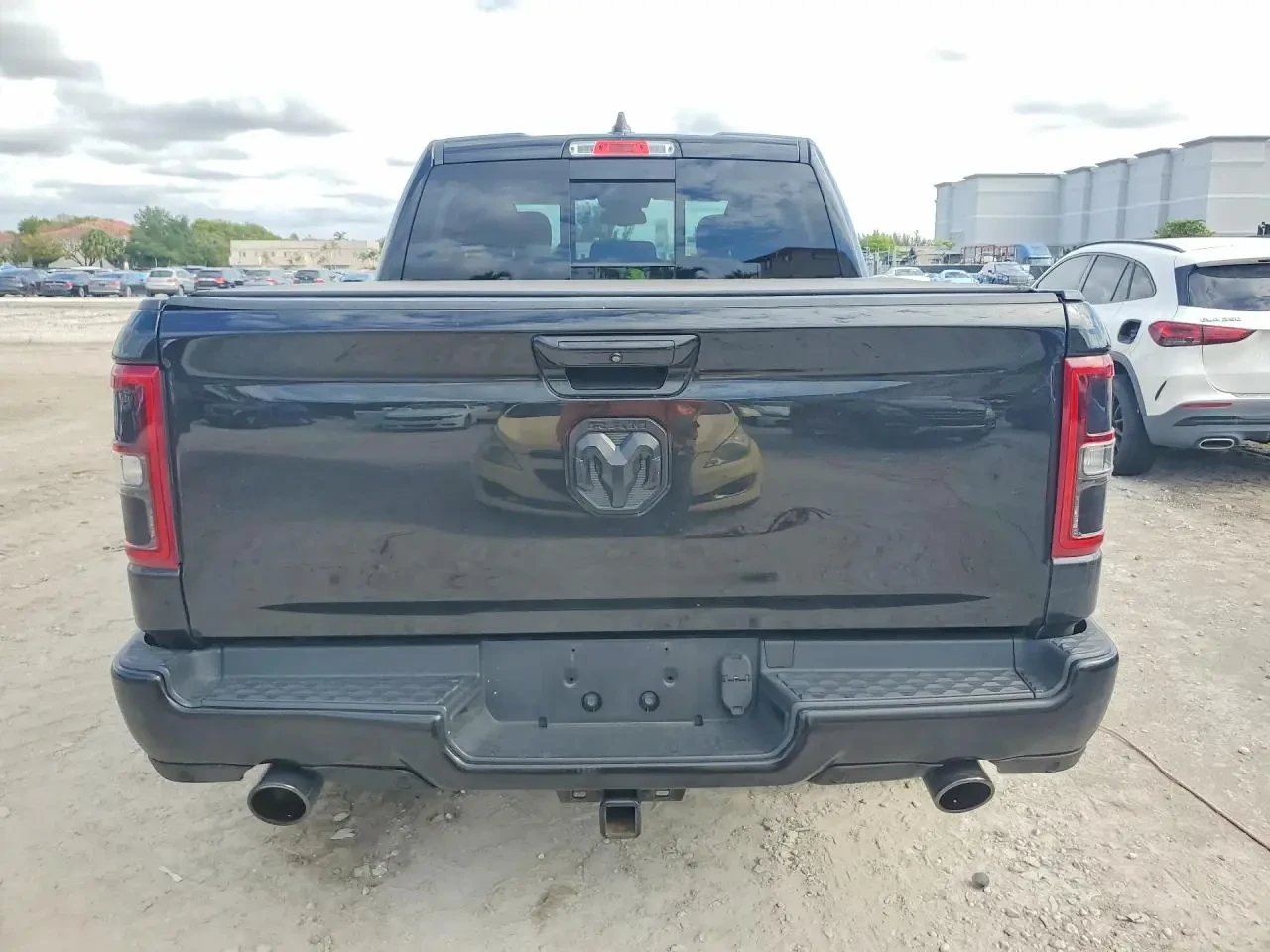 Dodge RAM 1500 BIG HORN, снимка 6 - Автомобили и джипове - 54603072