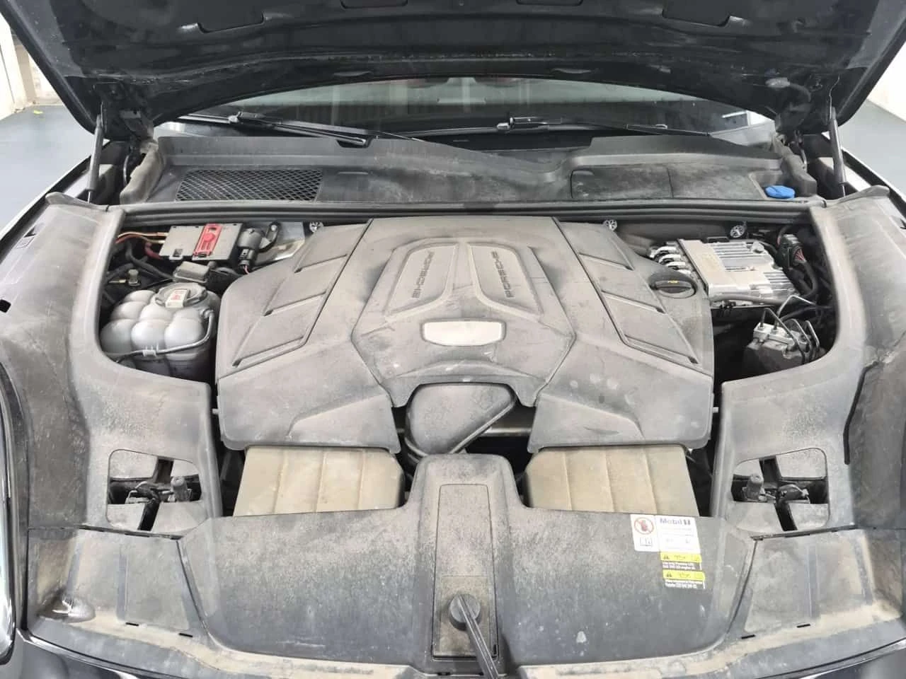 Porsche Cayenne COUPE * AWD * CARFAX * Без инциденти * , снимка 14 - Автомобили и джипове - 54878233