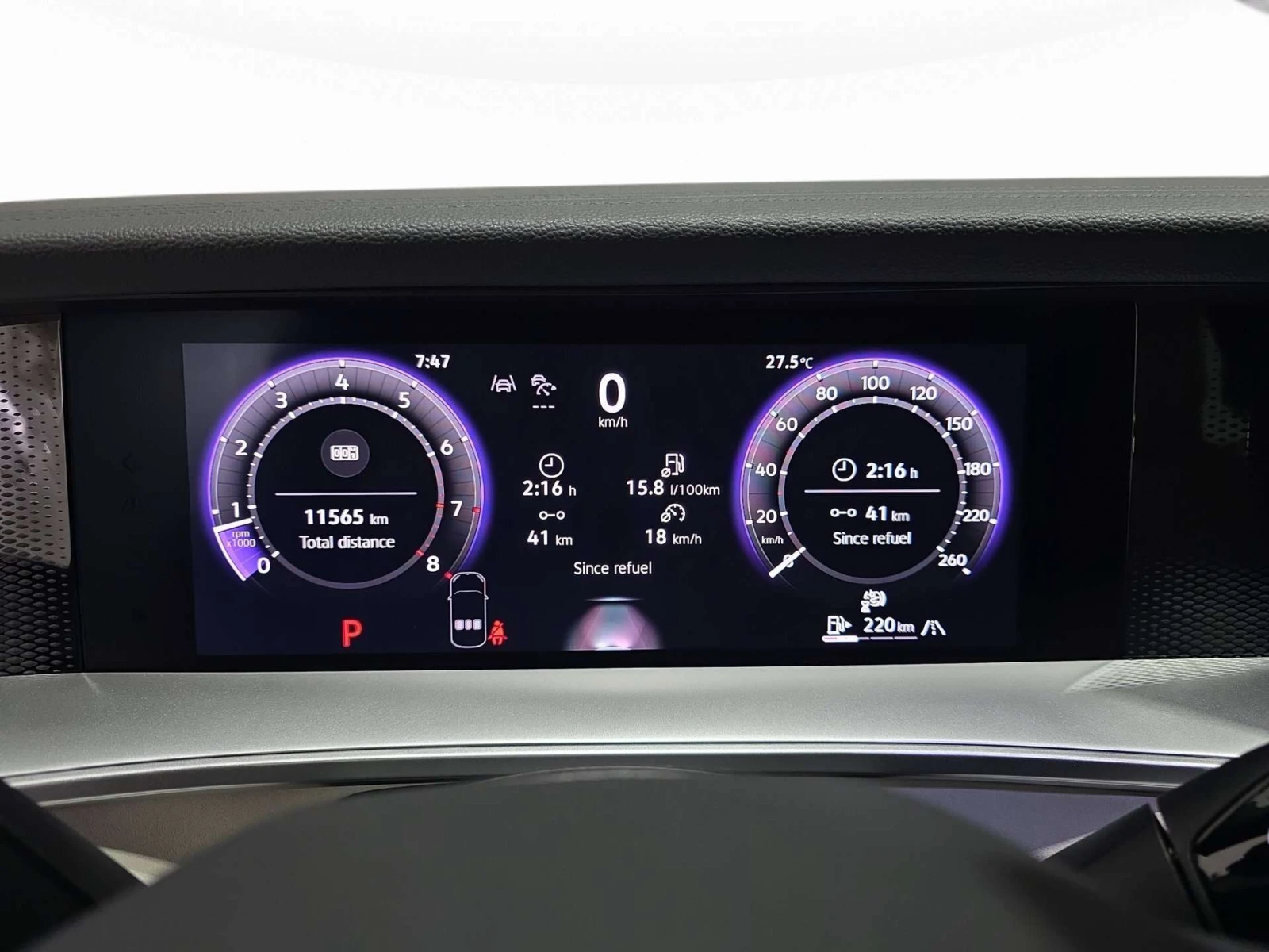 VW Tiguan  R-Line Black Edition 4MOTION / ЦЕНА ДО БГ , снимка 10 - Автомобили и джипове - 54980636