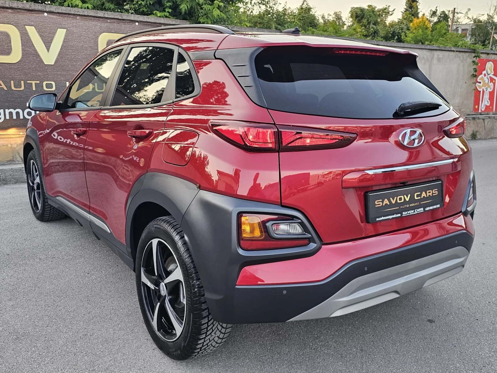 Hyundai Kona 1.6 T-GDI/177кс./4WD, снимка 6 - Автомобили и джипове - 55077271