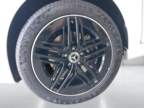 Mercedes-Benz V 300 d 4Matic Long = AMG Line = Гаранция - изображение 6