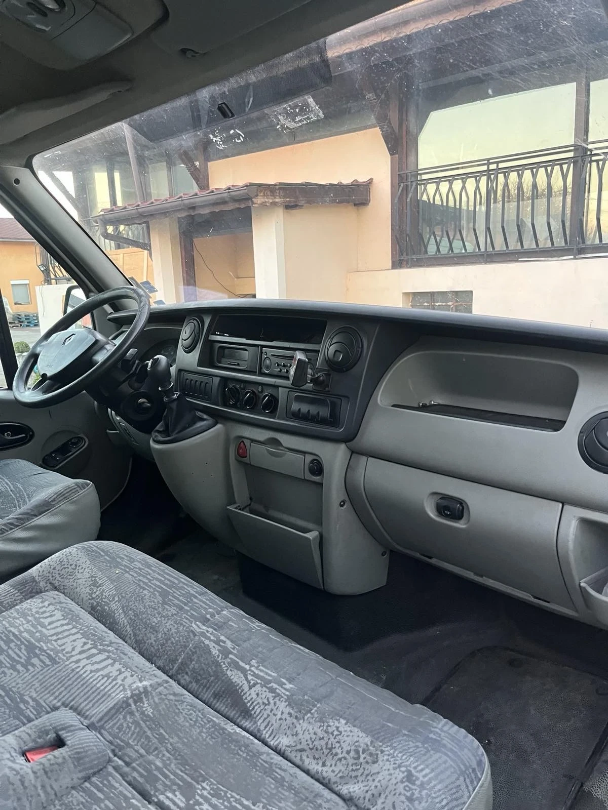 Renault Master 2.5 - изображение 7