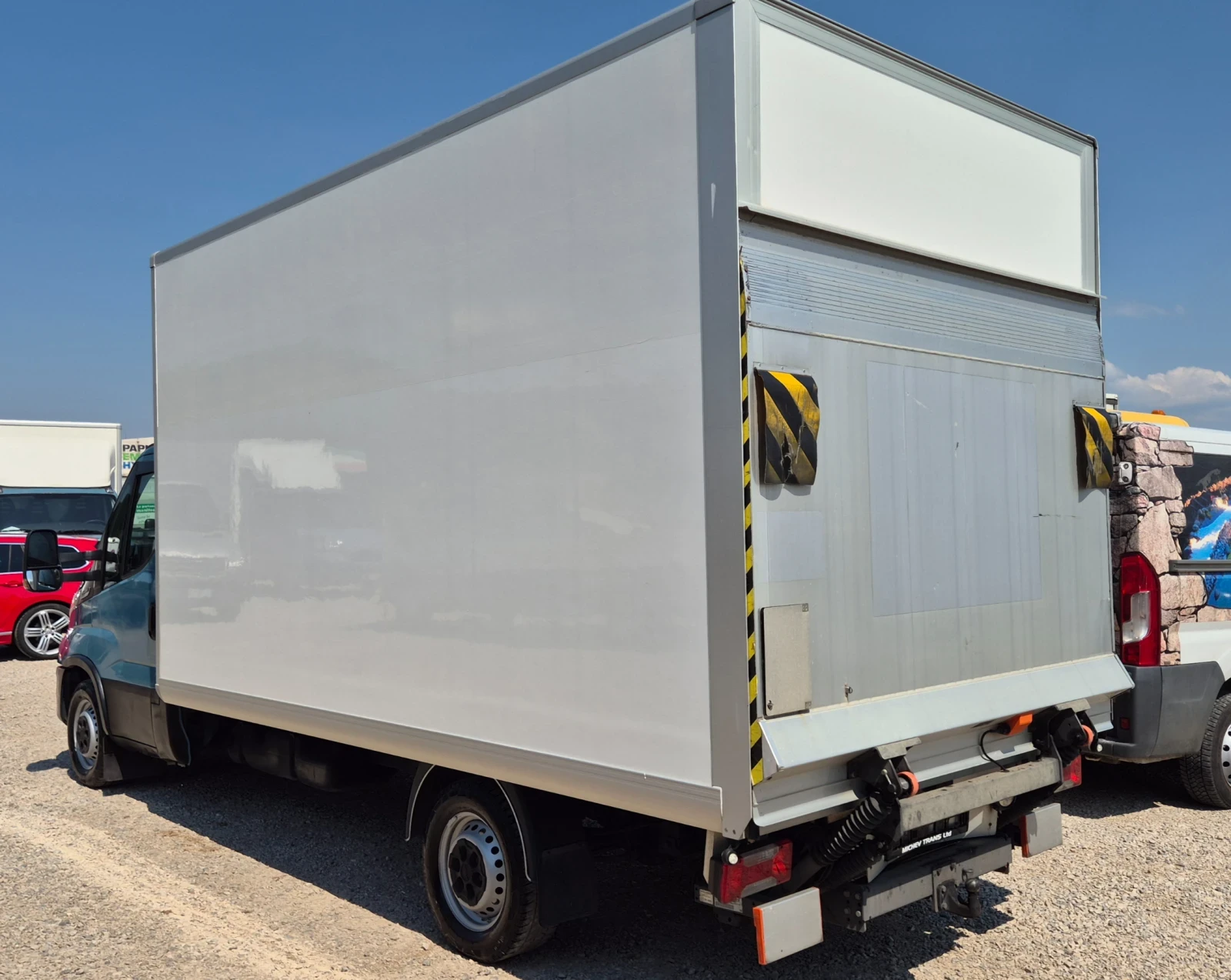 Iveco Daily 35s18* HI-MATIC* БОРД* КЛИМА* ШВЕЙЦАРИЯ* , снимка 7 - Бусове и автобуси - 55559776
