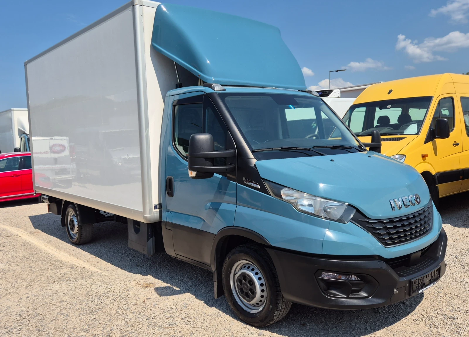 Iveco Daily 35s18* HI-MATIC* БОРД* КЛИМА* ШВЕЙЦАРИЯ* , снимка 3 - Бусове и автобуси - 55559776