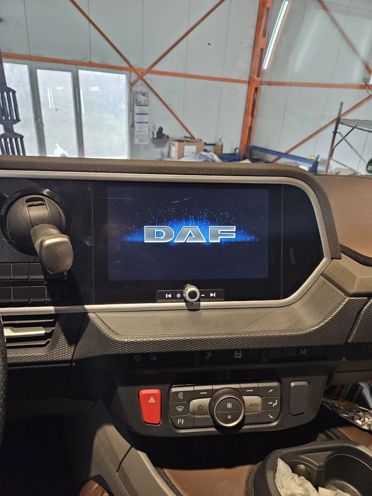 Daf Xf-480  XG-XF - изображение 6