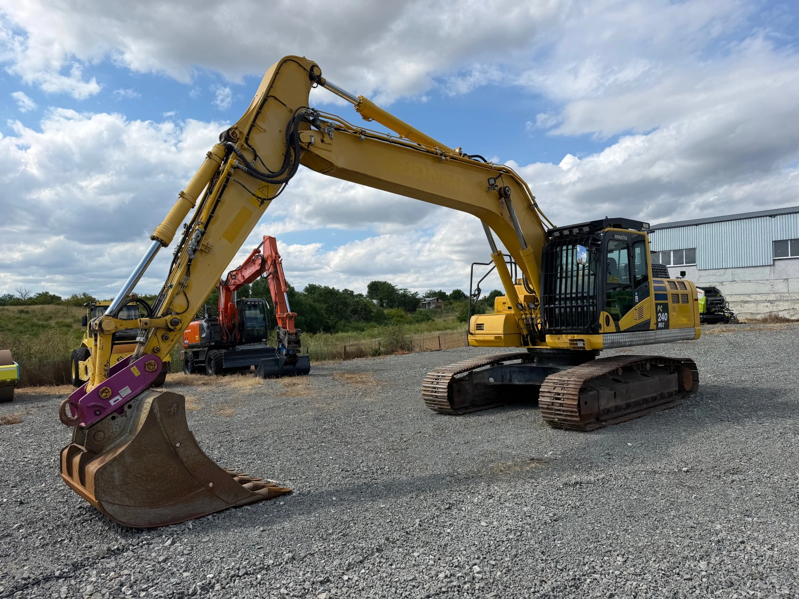 ����� Komatsu PC 240 NLC-11 ��� ���� ������ | Mobile.bg � ����������� 3
