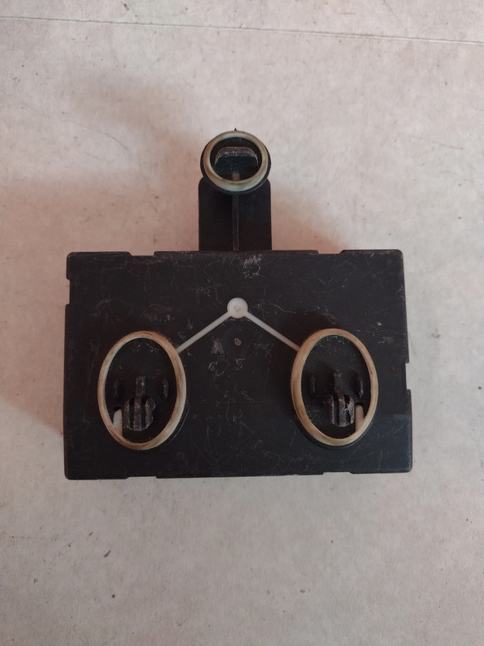 5Q4959593E ����� �� ���������� �� �����  VW, SKODA, SEAT   5Q4 959 593 E | Mobile.bg � ����������� 2