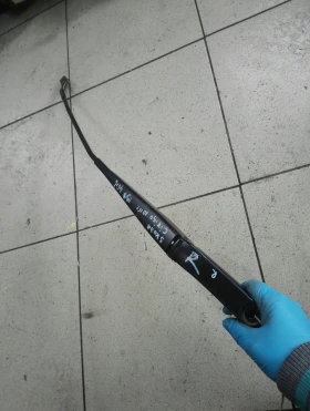 Рамо чистачка дясно Шкода Ситигоу (vw up)