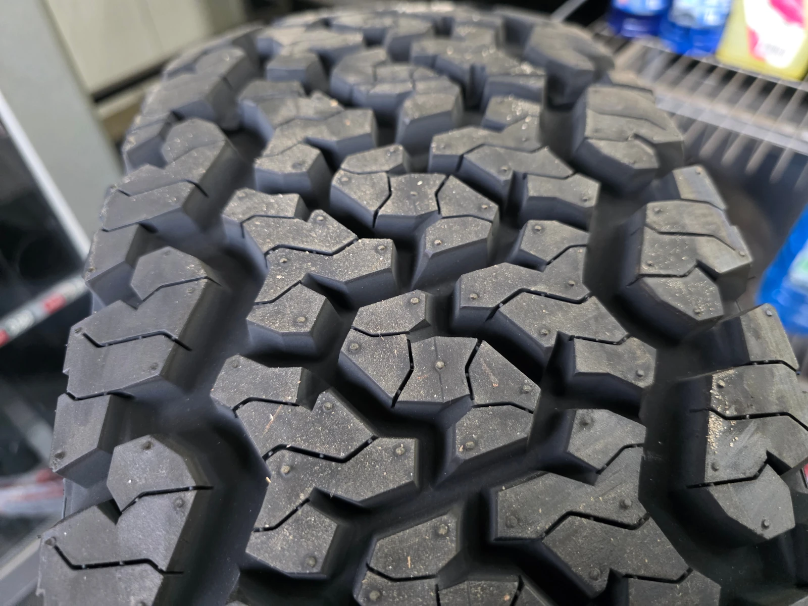 ���� 215/70R16 | Mobile.bg � ����������� 2