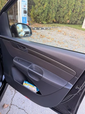 Обява за продажба на VW Sharan SHARAN CLBMT 135 CRD6F ~47 000 лв. - изображение 11 | Auto.bg Обява за продажба на VW Sharan SHARAN CLBMT 135 CRD6F ~47 000 лв. - изображение 11