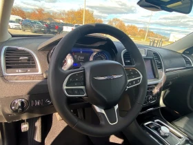 Chrysler 300c Touring L CARFAX АВТО КРЕДИТ , снимка 7