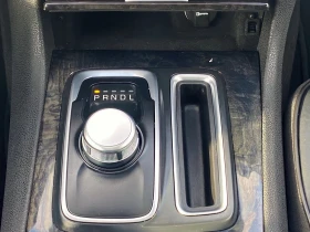 Chrysler 300c Touring L CARFAX АВТО КРЕДИТ , снимка 11