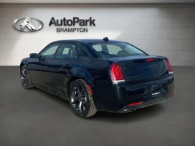 Chrysler 300c Touring L CARFAX АВТО КРЕДИТ , снимка 6