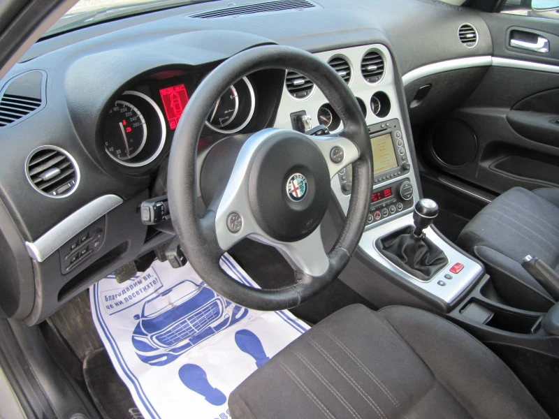 Alfa Romeo 159, снимка 10 - Автомобили и джипове - 45436154