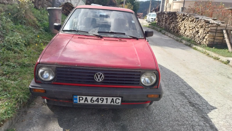 VW Golf 1.3, снимка 1 - Автомобили и джипове - 47529448