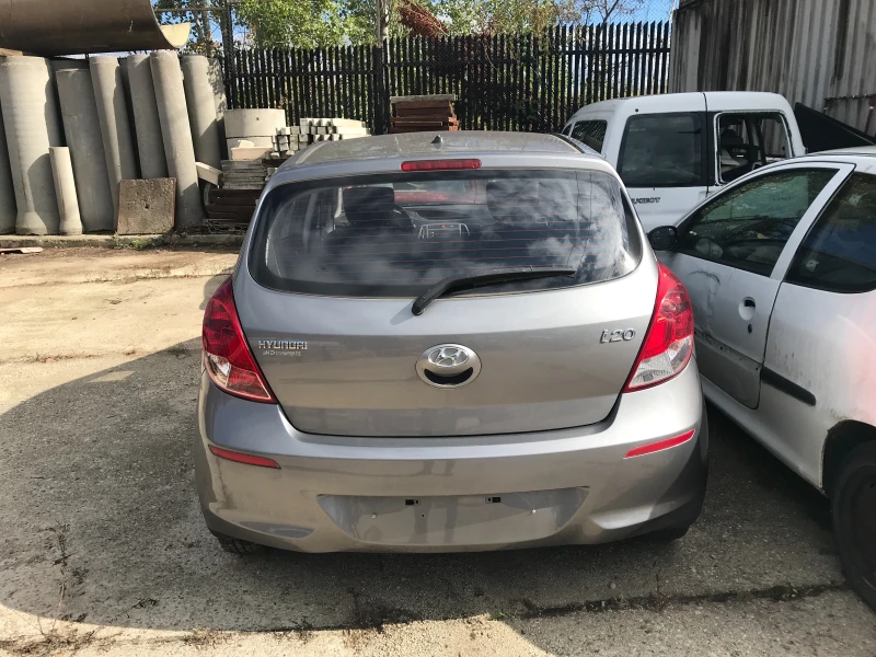 Hyundai I20 1.2i, 86кс., G4LA, снимка 5 - Автомобили и джипове - 47441371