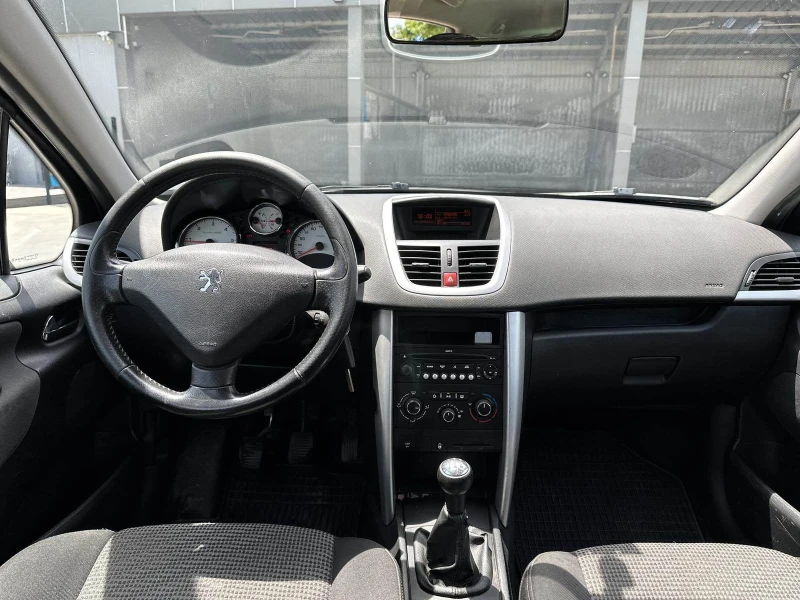 Peugeot 207 1.6HDI, снимка 7 - Автомобили и джипове - 48756814