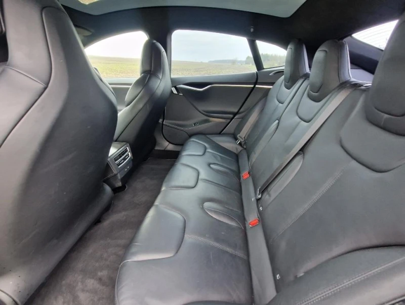 Tesla Model S Европейска 4x4, снимка 10 - Автомобили и джипове - 49787785
