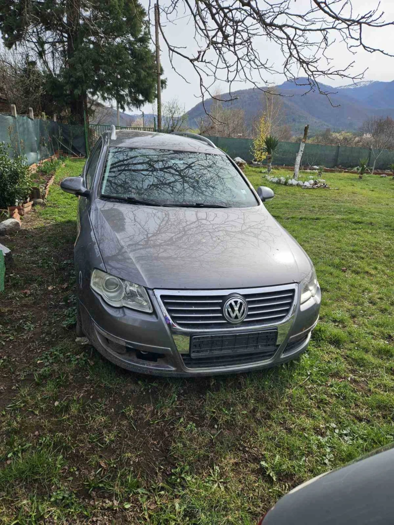VW Passat, снимка 4 - Автомобили и джипове - 53059779