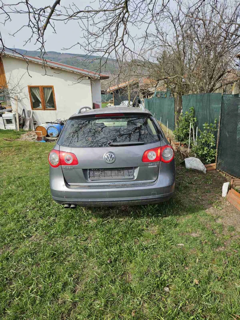 VW Passat, снимка 3 - Автомобили и джипове - 53059779