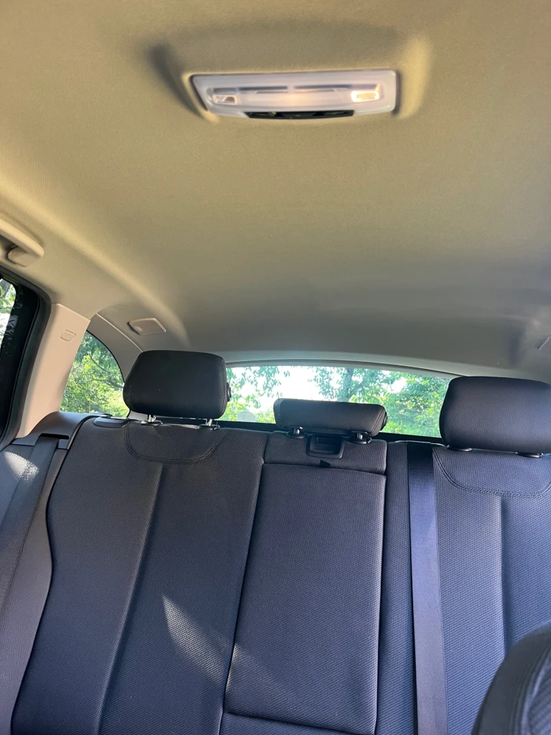 BMW 320, снимка 11 - Автомобили и джипове - 52394341