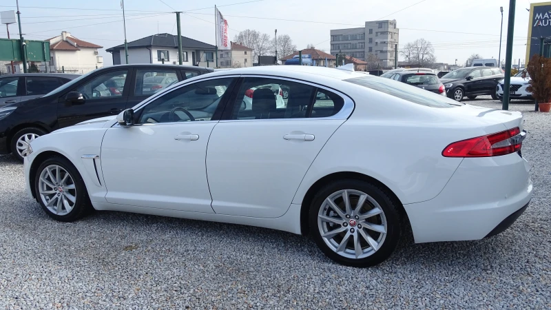 Jaguar Xf 2.2D* 8ZF* TOP, снимка 3 - Автомобили и джипове - 51543959