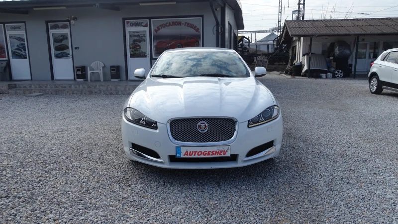 Jaguar Xf 2.2D* 8ZF* TOP