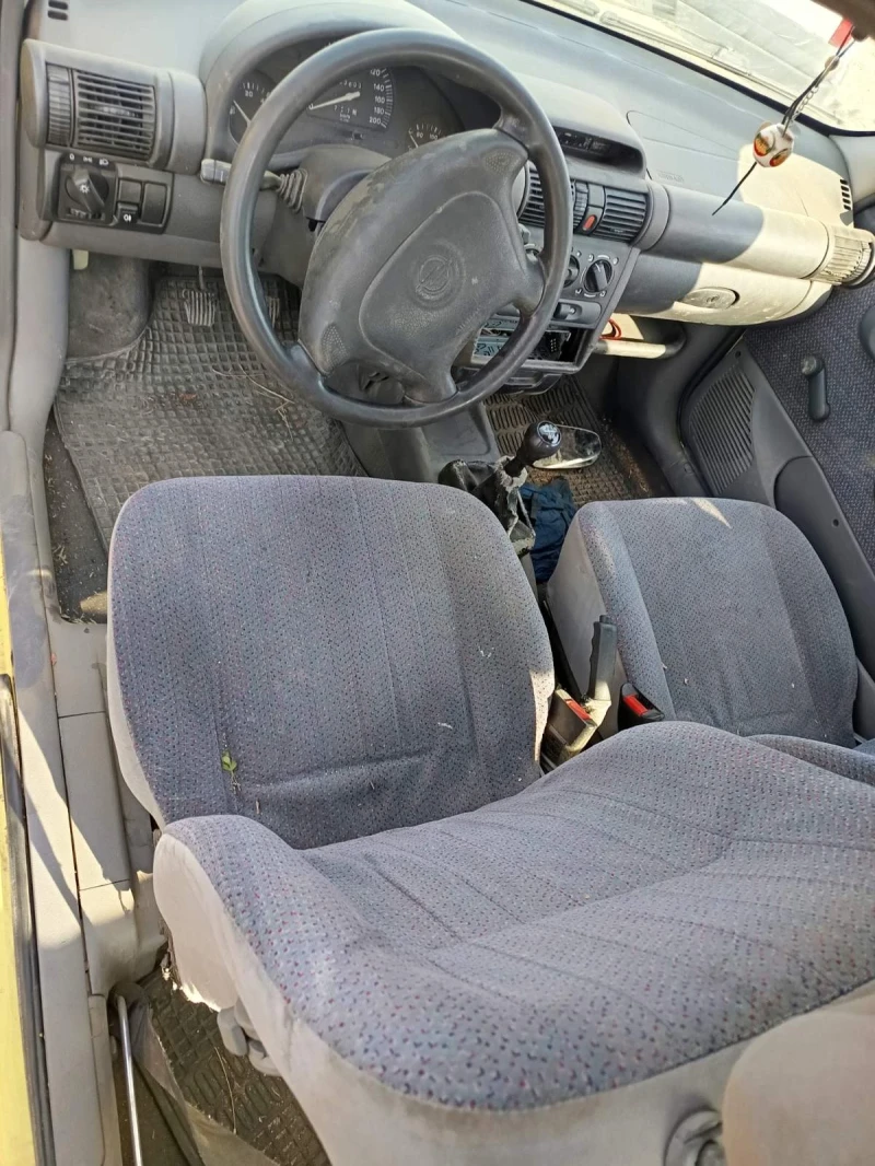 Opel Corsa 1.4 benzin, снимка 3 - Автомобили и джипове - 52716951