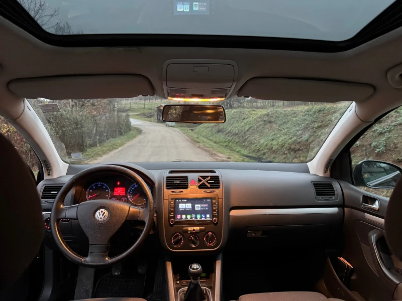 VW Golf, снимка 6 - Автомобили и джипове - 52696112