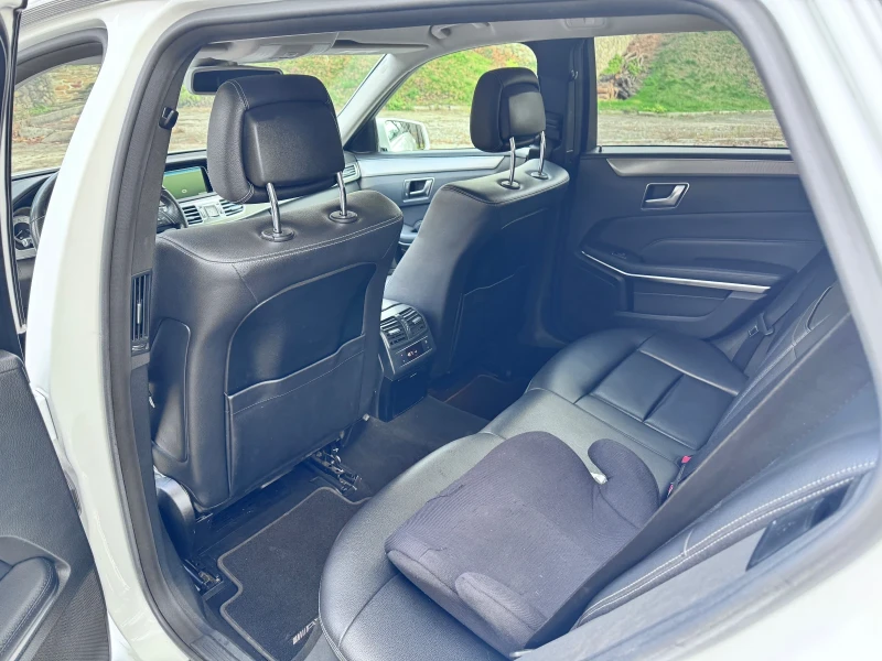 Mercedes-Benz E 250 AMG/4M/Швейцария, снимка 16 - Автомобили и джипове - 52758296