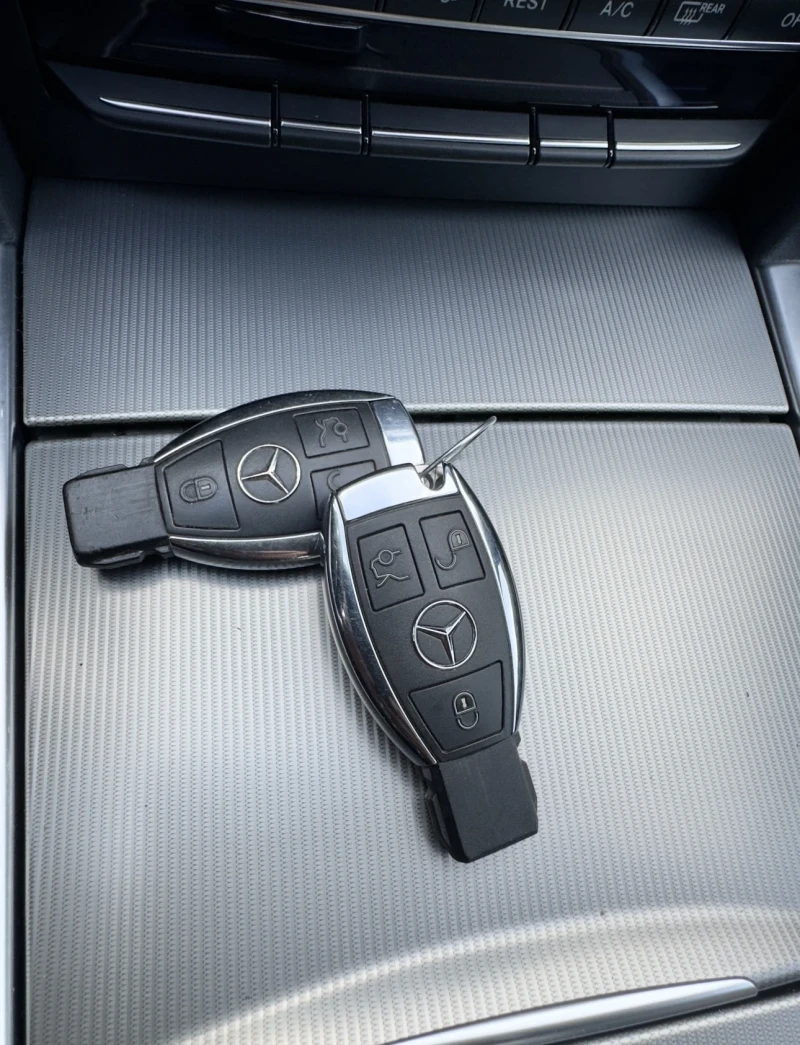 Mercedes-Benz E 250 AMG/4M/Швейцария, снимка 17 - Автомобили и джипове - 52758296