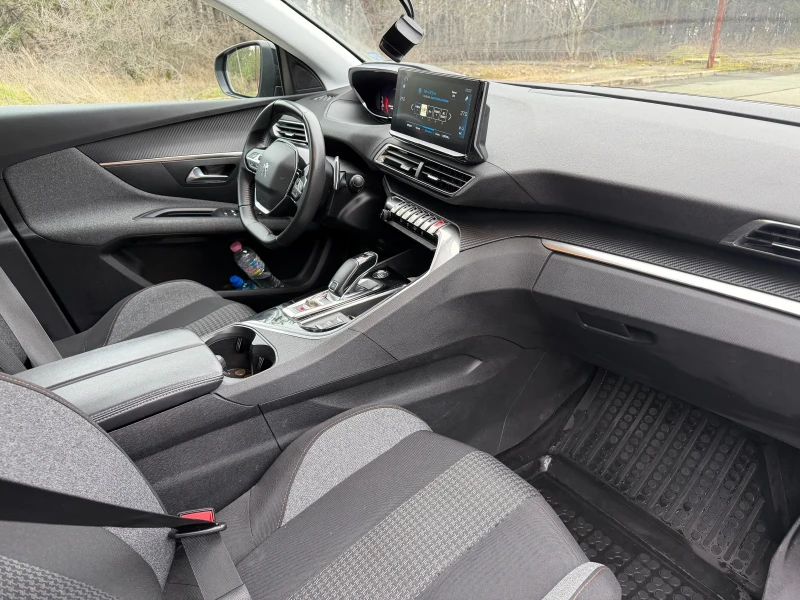 Peugeot 3008 1.3 petrol, снимка 8 - Автомобили и джипове - 53211655