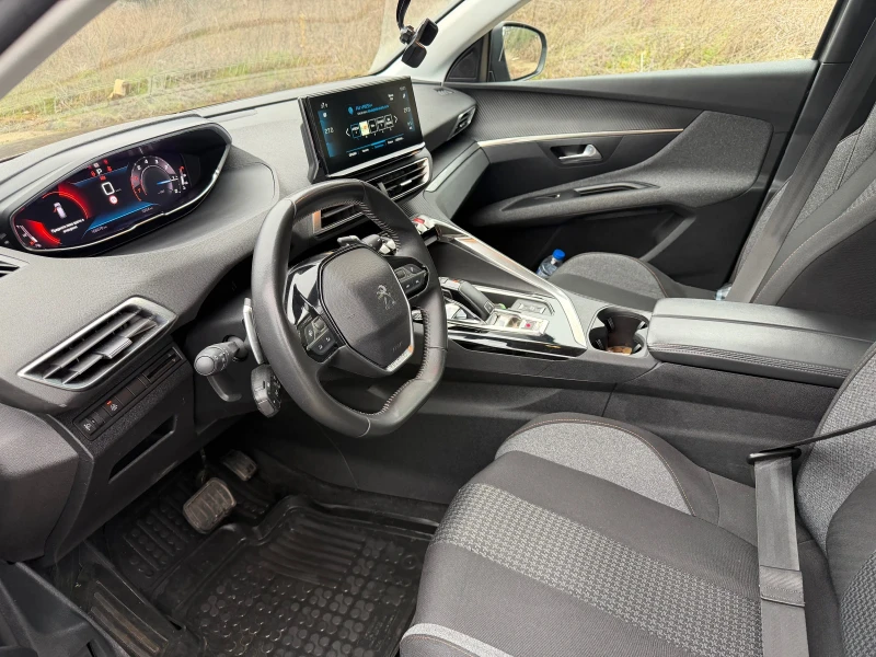 Peugeot 3008 1.3 petrol, снимка 9 - Автомобили и джипове - 53211655