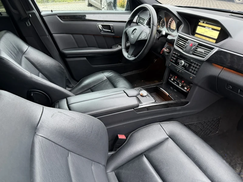Mercedes-Benz E 350 AMG, снимка 9 - Автомобили и джипове - 53296260