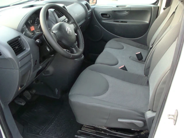 Citroen Jumpy 2.0, снимка 9 - Автомобили и джипове - 52647907