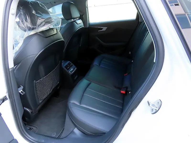 Audi A4 2.0 TDI Premium, снимка 6 - Автомобили и джипове - 53681438