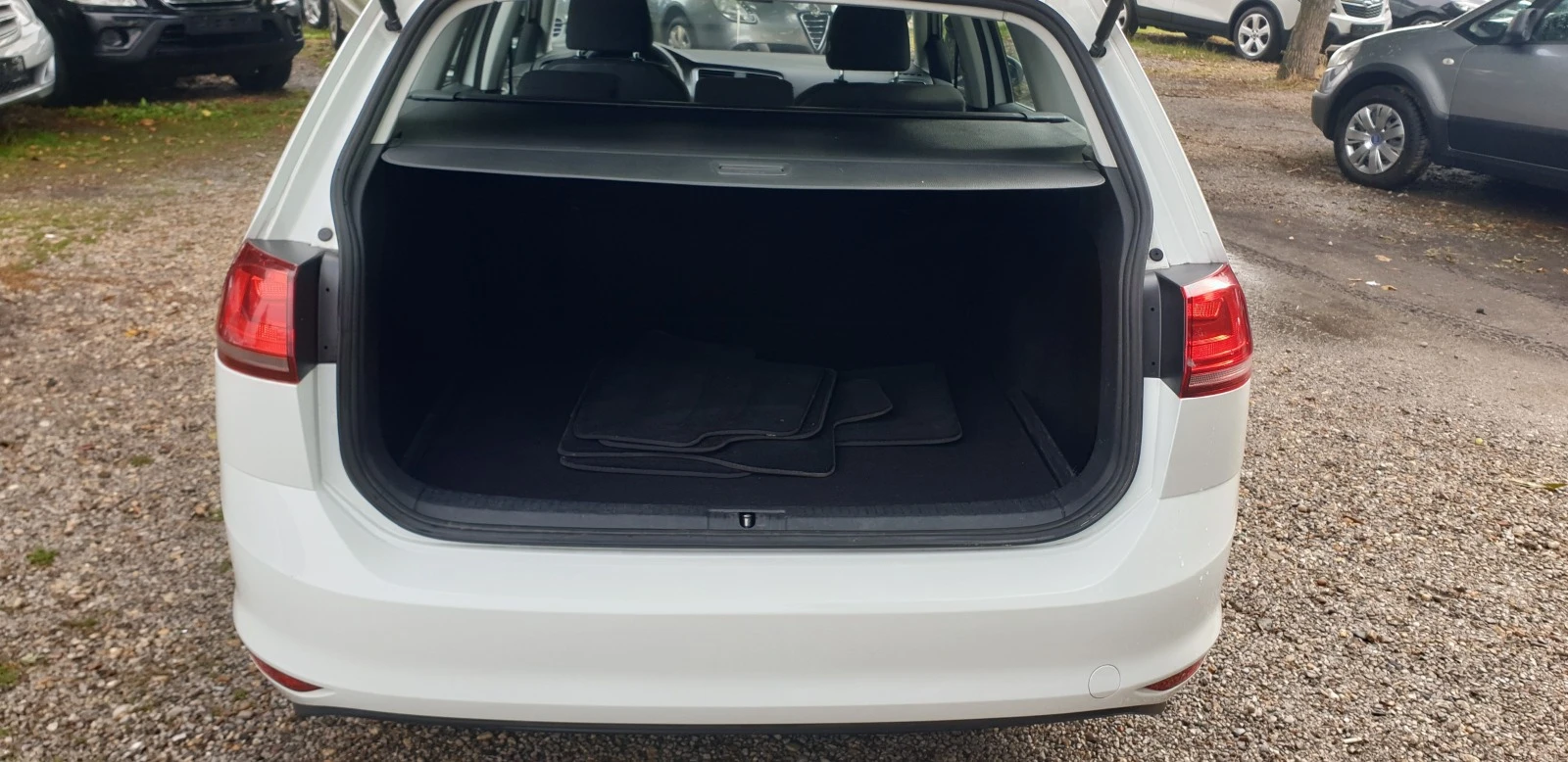 VW Golf 1.4TGI EURO6B  | Mobile.bg — изображение 14