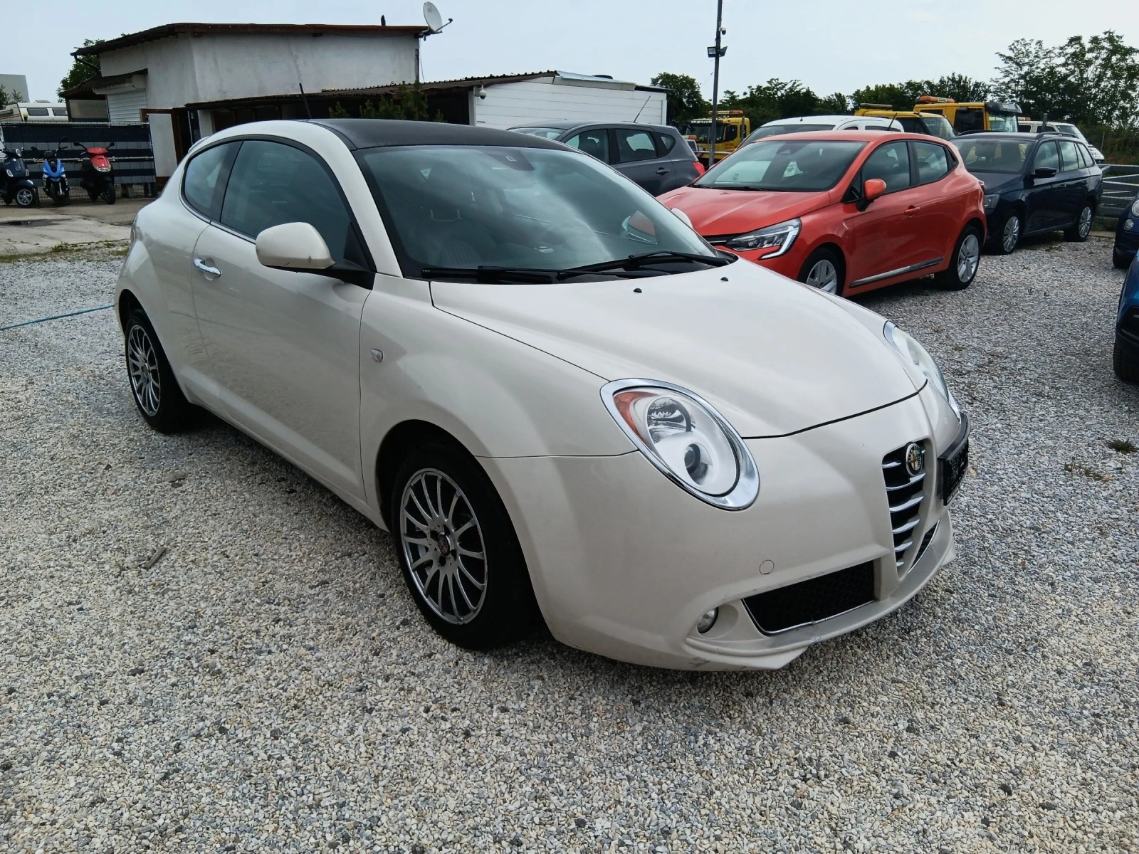 Alfa Romeo MiTo 1.3 jtd - изображение 2