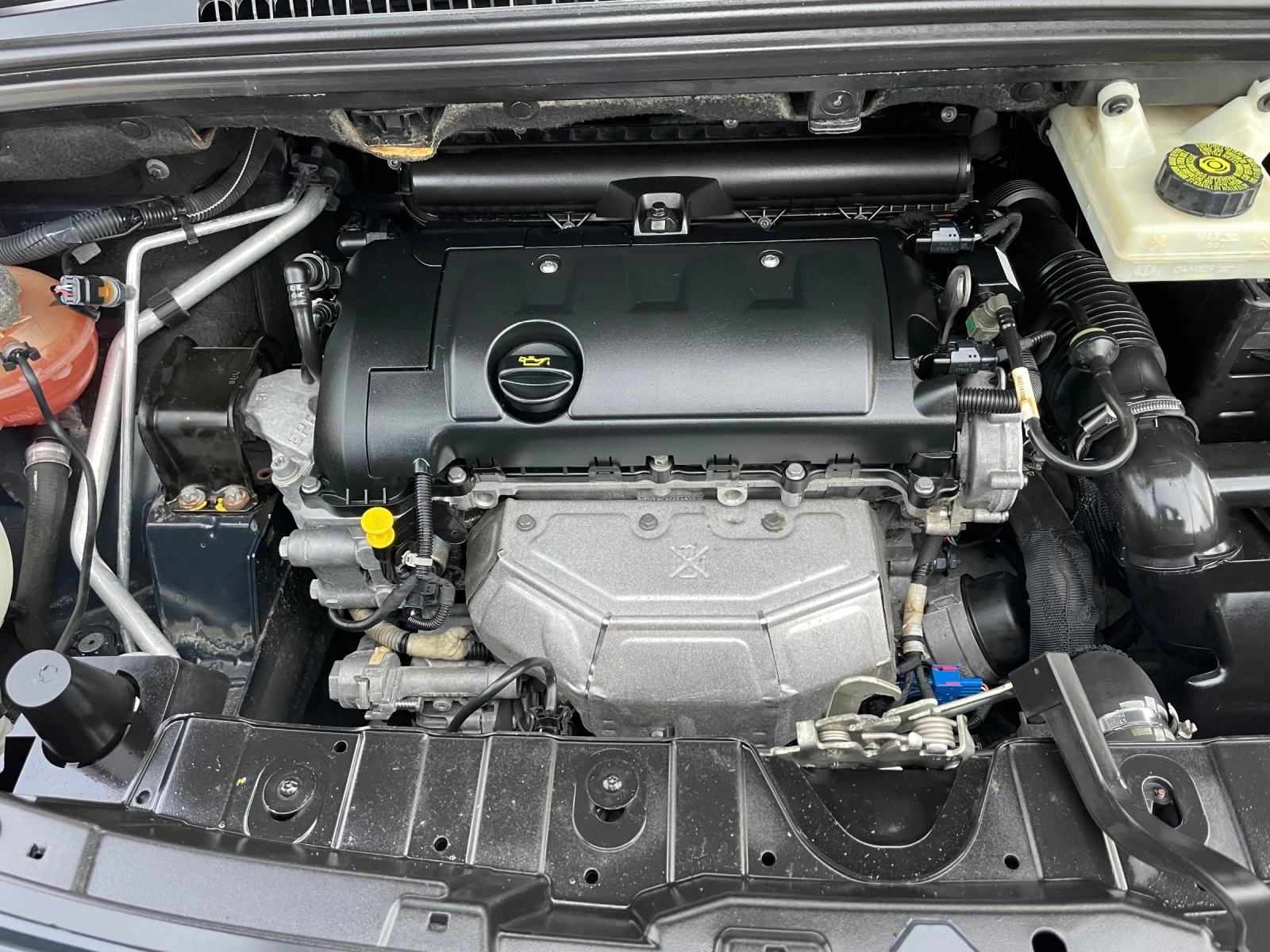 Peugeot 3008 1.6i-120-ITALIA | Mobile.bg — изображение 14