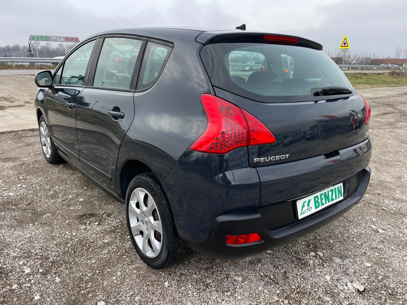Peugeot 3008 1.6i-120-ITALIA | Mobile.bg — изображение 11