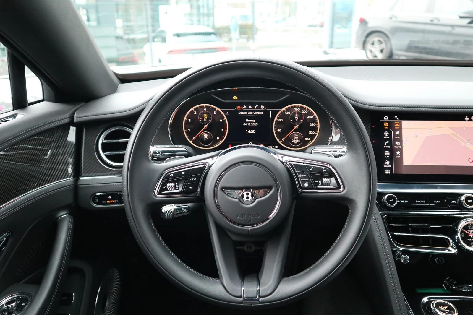 Bentley Flying Spur V8/ MULLINER/ CARBON/ BLACKLINE/B&O/ NIGHT VISION/ | Mobile.bg   11