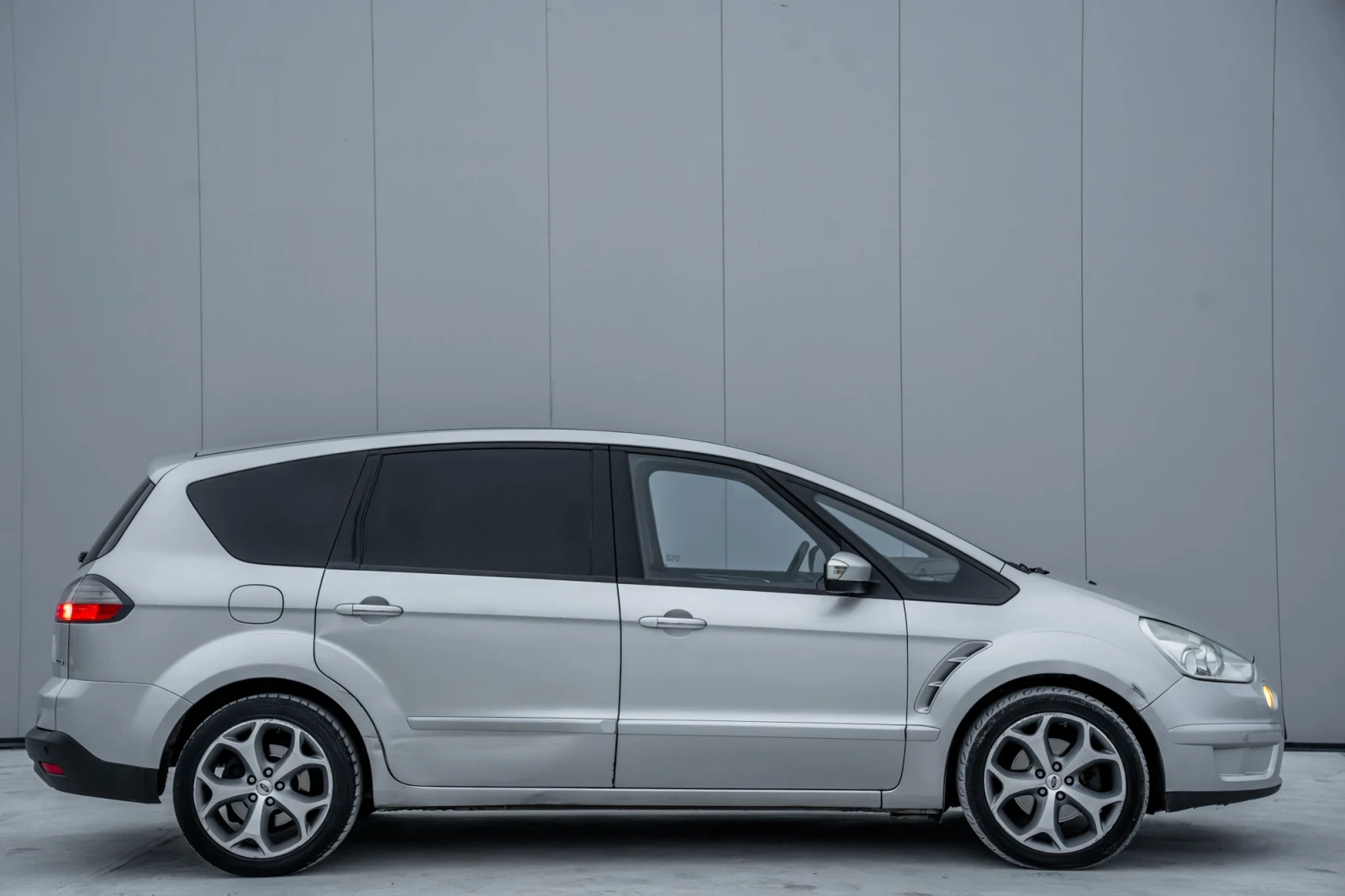 Ford S-Max 2.0 TDCI - изображение 5