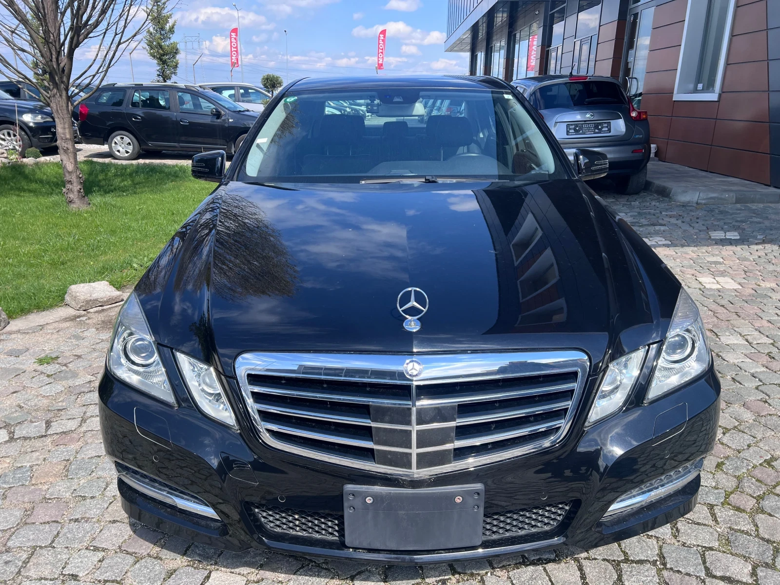 Mercedes-Benz E 350 40000км Япония - изображение 2